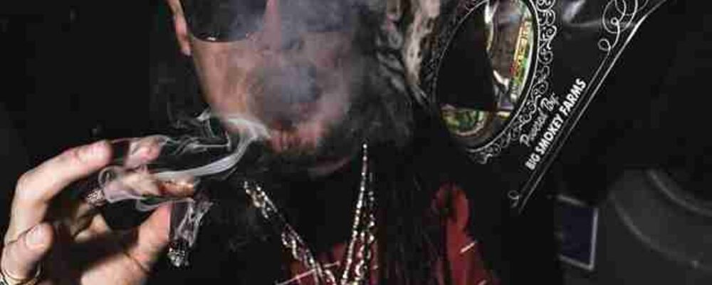 big-smokey-about_11zon